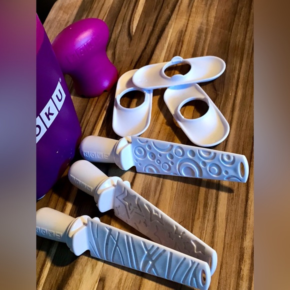 ZOKU Purple Single Ice Pop Maker Fast Making Freezer Use Complete Set 3 Tool - Picture 3 of 14
